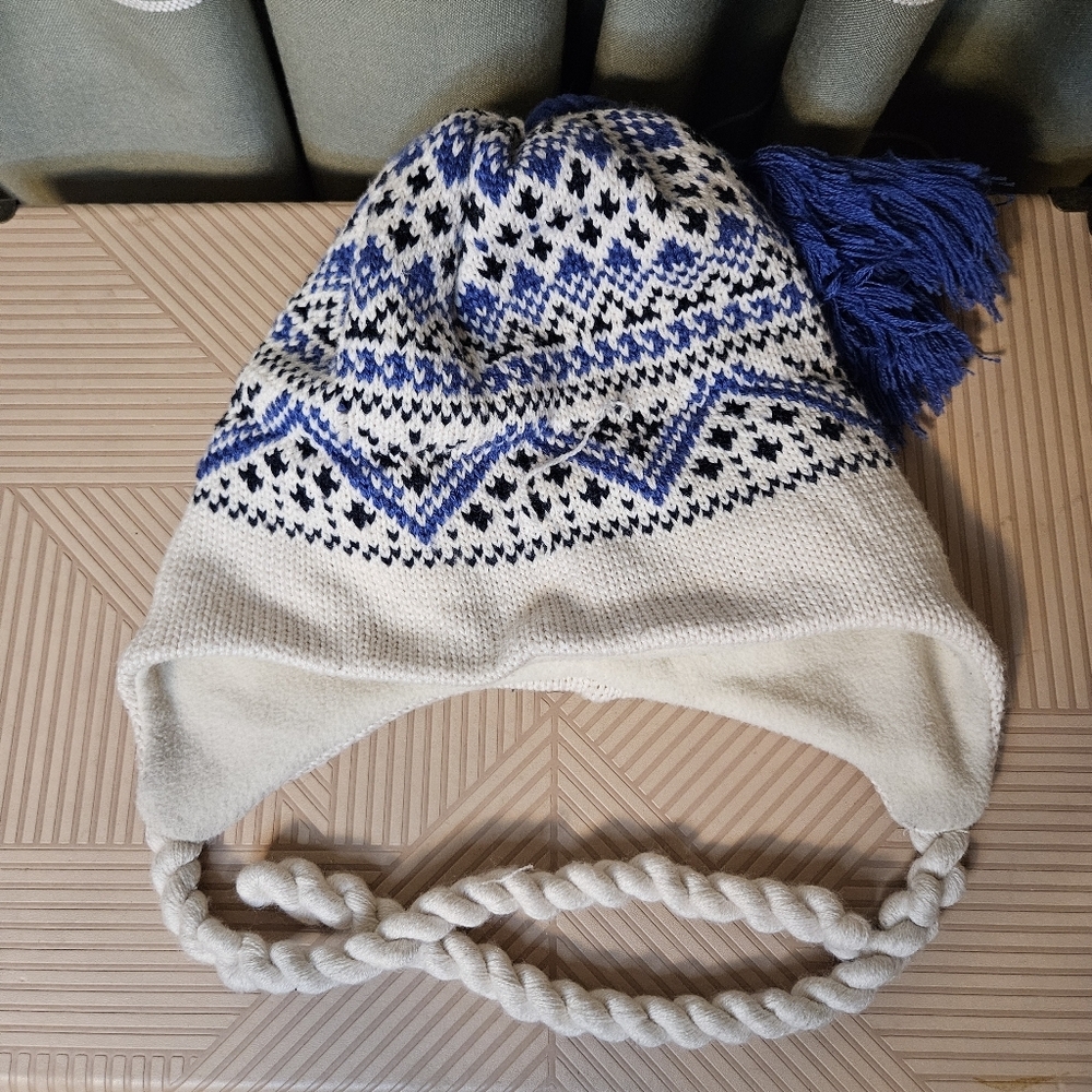 Roots Knit Hat Blue White Design Braided Ties Tassel Winter One Size Womens Wool